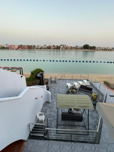 Durrat Al-Arous Ski Chalet | درة العروس شاليه علوي فاخر في شاطئ البرادايس