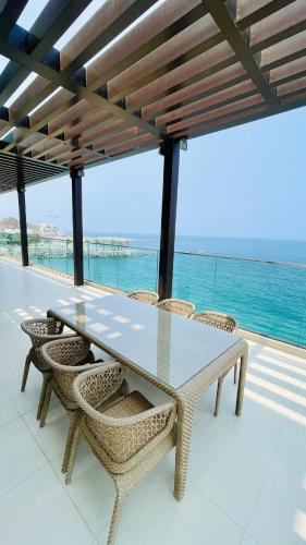 Sharm House | شقه فاخره في فندق العنوان ثلاث غرف نوم اطلاله علي البحر مباشره