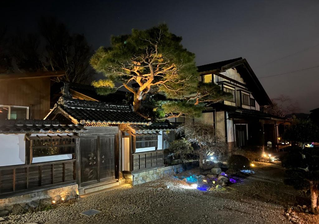 Matsukawa House | 離れの宿 かぶろの庭