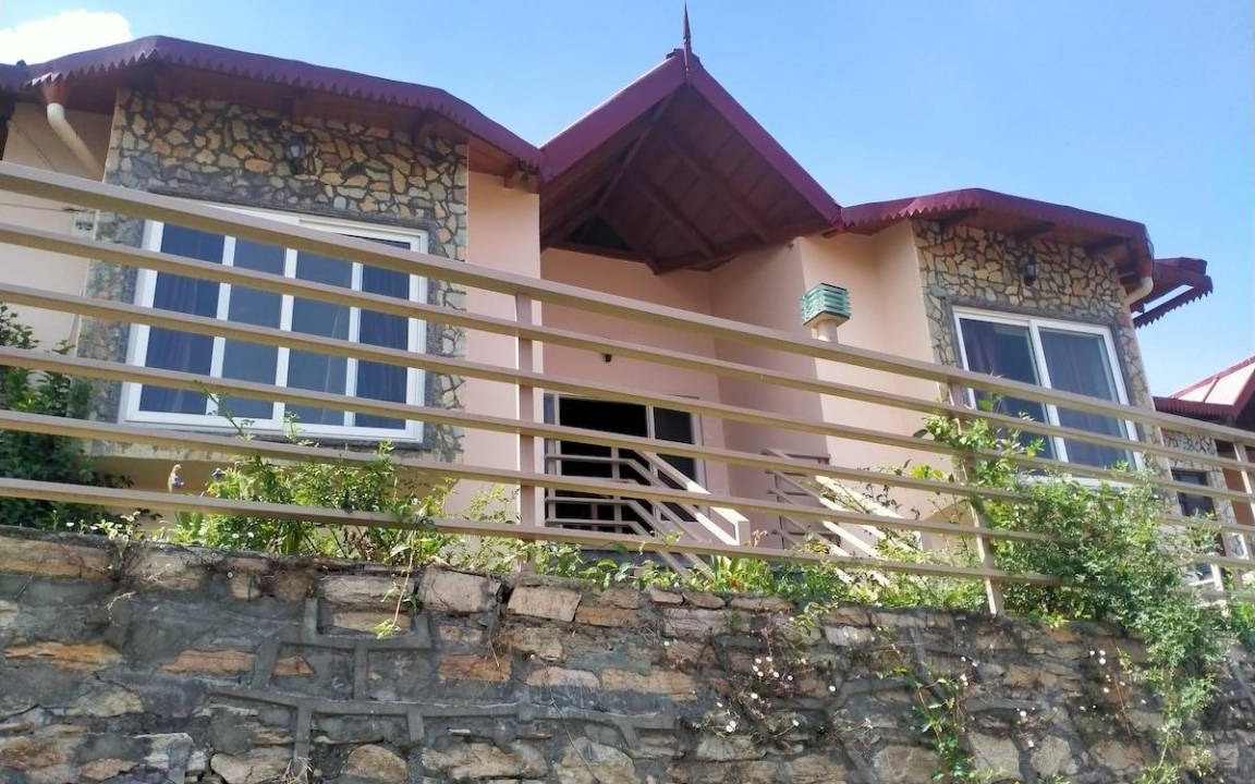 Mukteshwar House | 100 m² House ∙ 2 bedrooms ∙ 4 guests