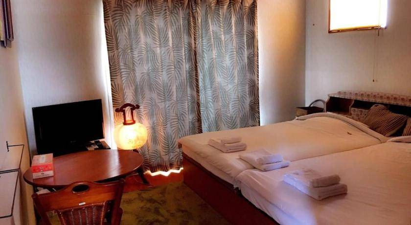 Higashi Ward Bed & Breakfast | 15 m² Bed and breakfast ∙ 4 guests