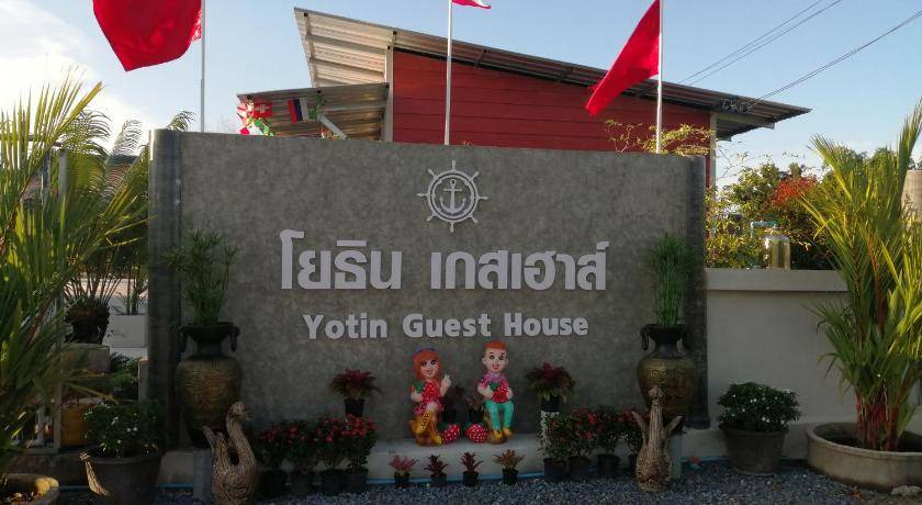 Bang Phra Bed & Breakfast | 20 m² Bed and breakfast ∙ 4 guests