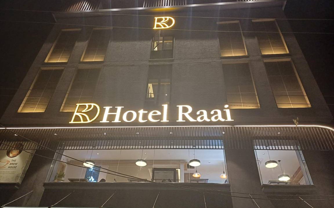 Hosur Hotel | 20 m² Hotel ∙ 2 guests