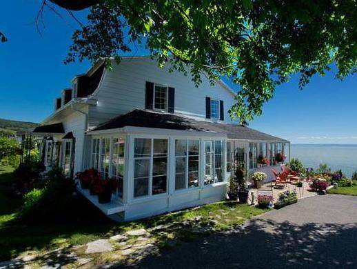 Cap-a-l'Aigle Bed & Breakfast | 279 m² Bed and breakfast ∙ 6 bedrooms ∙ 13 guests