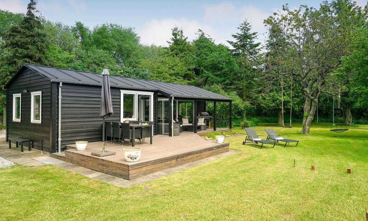 Bogense House | Amazing home in Bogense with WiFi