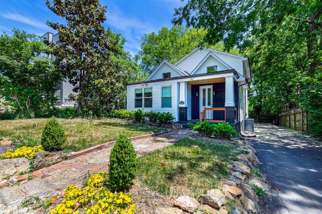 Hadley - Washington House | Casa Dora