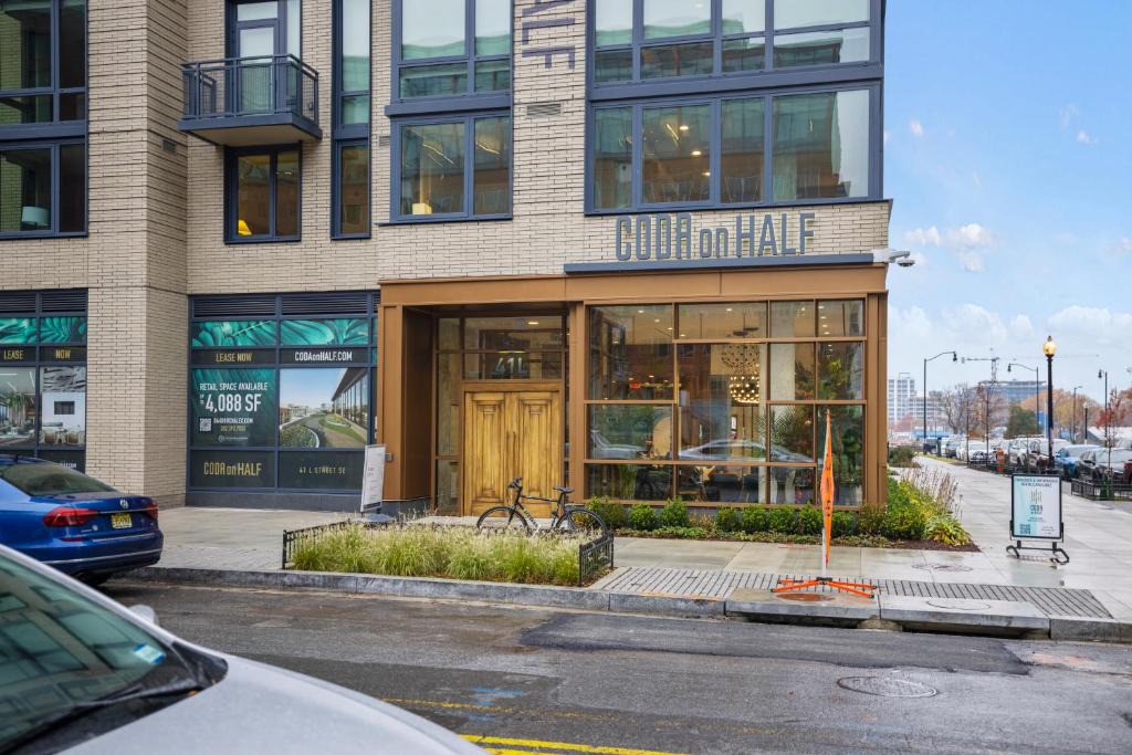 Navy Yard Apartment | Coda on Half, a Placemakr Experience - Navy Yard