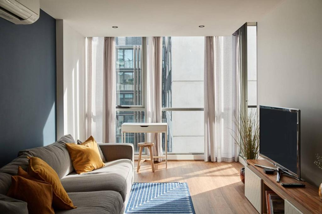 Southbank Apartment | Cosmo Corner - Tranquil Vibes over South Melbourne