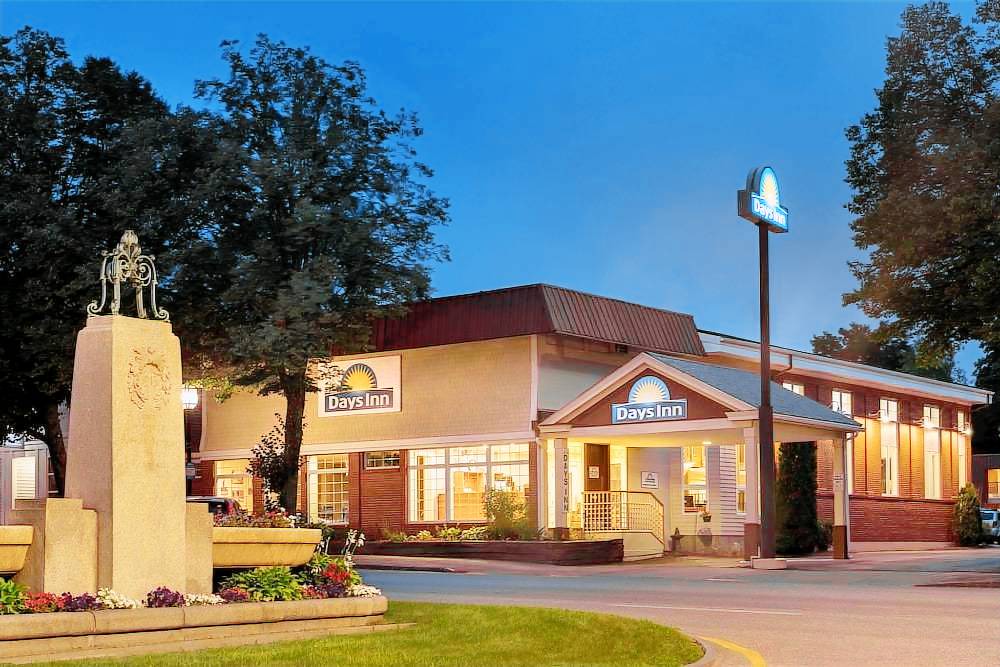 Days Inn | Dover