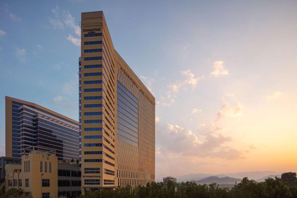 Al-Fujairah Hotel | Doubletree By Hilton Fujairah City