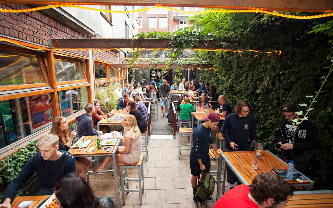Red Light District Hostel | Hostel ∙ 8 guests