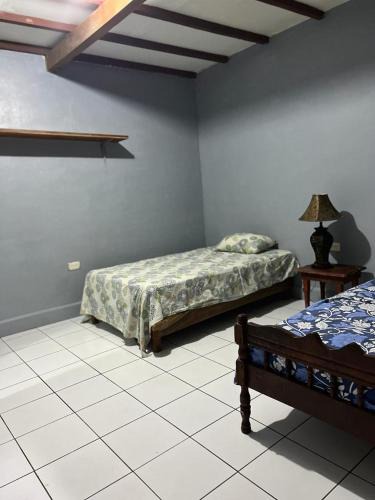 El Tunco Hotel | Hotel Pacific Surf Tunco Beach with AC best room Surf City