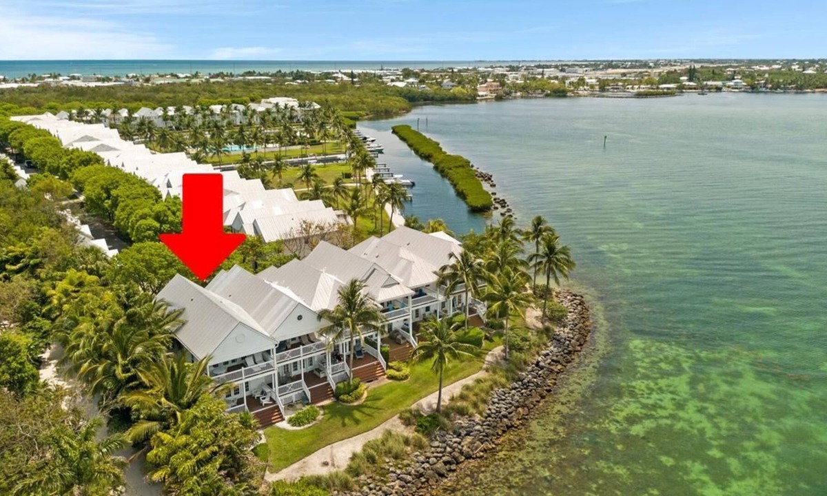 Indigo Reef Resort Villa Complimentary Dockage | Indigo Reef Marina Homes