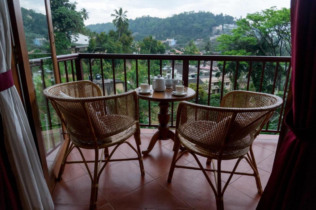 Kandy House | Jam Homestay
