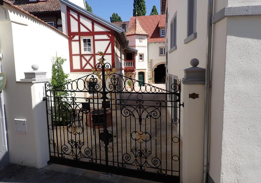 Grosskarlbach Apartment | Karlbacher Domizil Ferienwohnungen