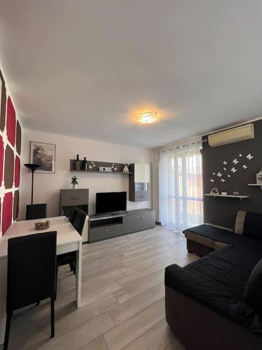 Paullo Apartment | La Bomboniera