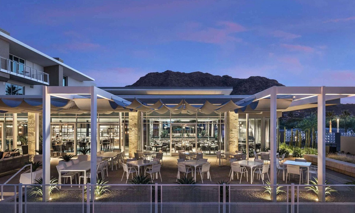 Paradise Valley Hotel | Mountain Shadows Resort Scottsdale
