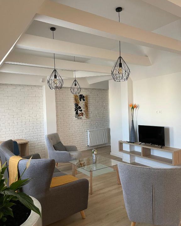 Gyor Apartment | Old Design Studio 3