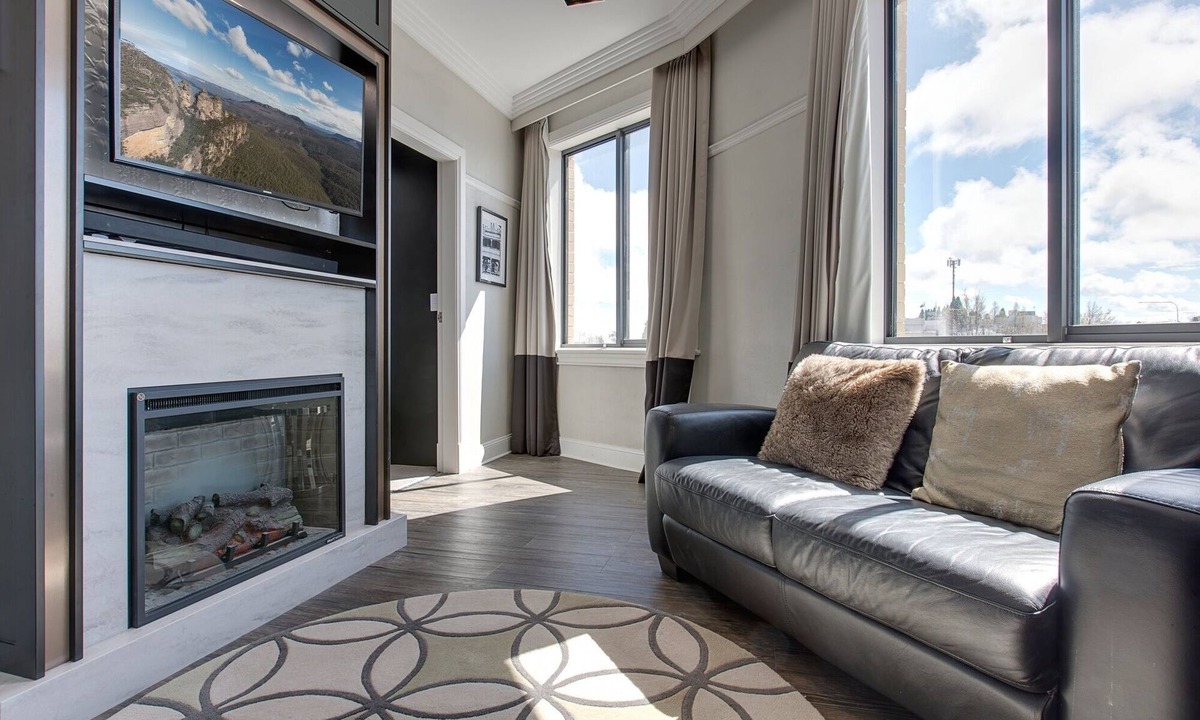 Katoomba Apartment | Perfect Located 2-Bed Blue Mountains Getaway