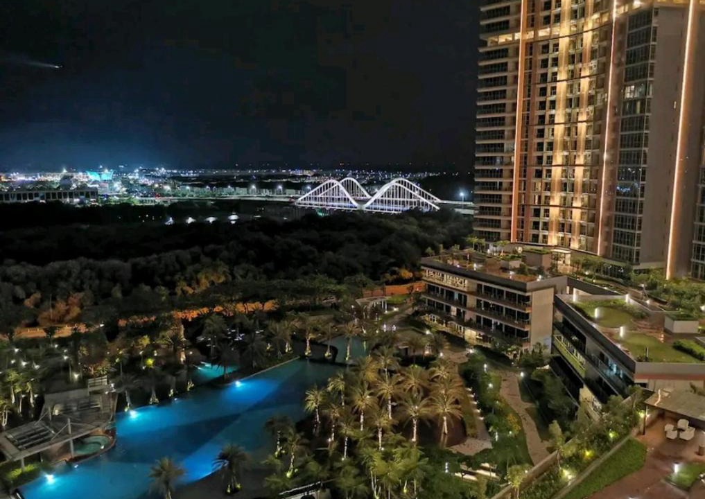 Pantai Indah Kapuk Apartment | PIK Family Suite Amazing View 3 Bed Room Fast Wifi