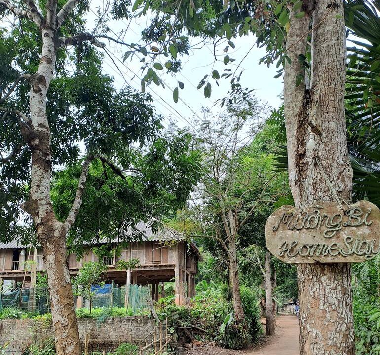 Tan Lac Resort | Private room ∙ 10 guests