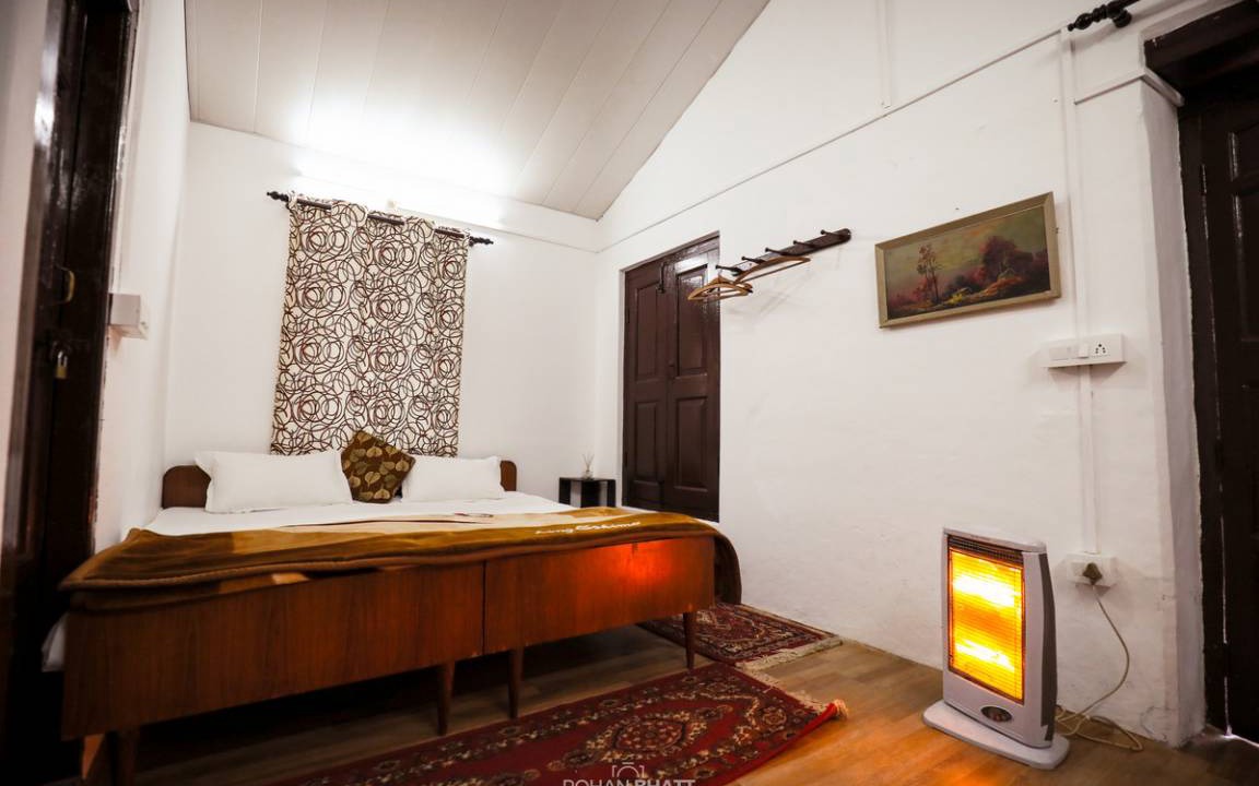 Nainital Resort | Private room ∙ 2 guests