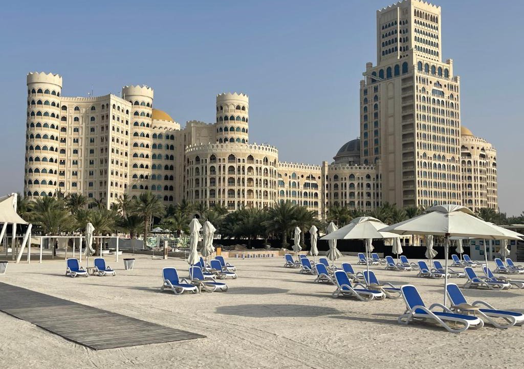 Al Hamra Village Apartment | Private Suites Al Hamra Palace at golf & sea resort