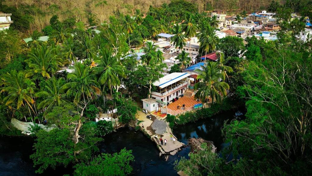 Dandeli House | Riverside homestay