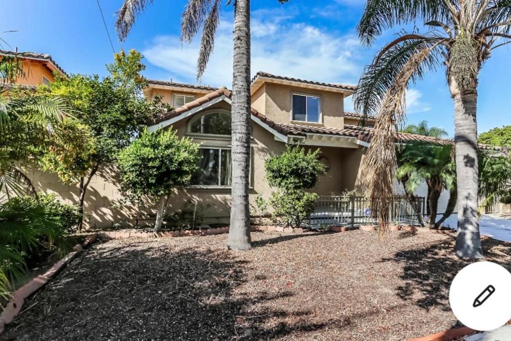 Lomita Villa | Shabby chic abode in Los Angeles ca