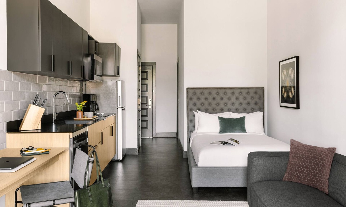 Buena Vista Apartment | Sonder The Chorus | Full Studio w/Balcony