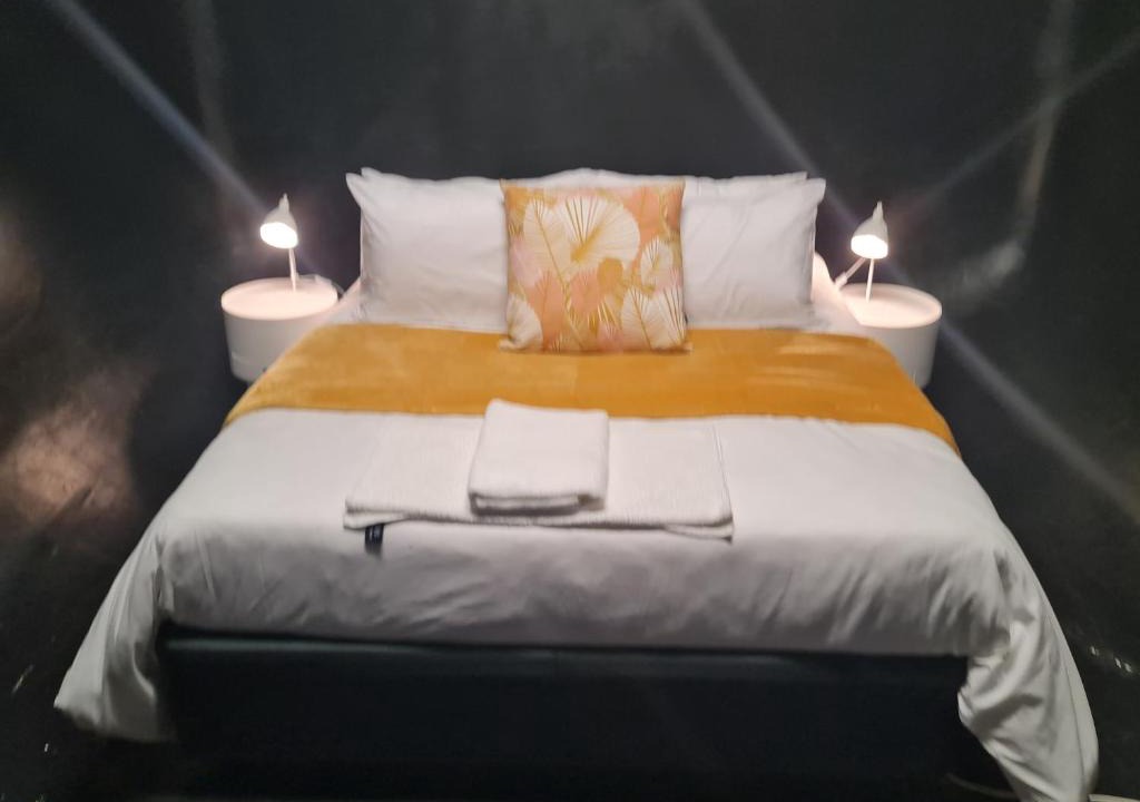 Berea Apartment | The Hide-Pit Stop