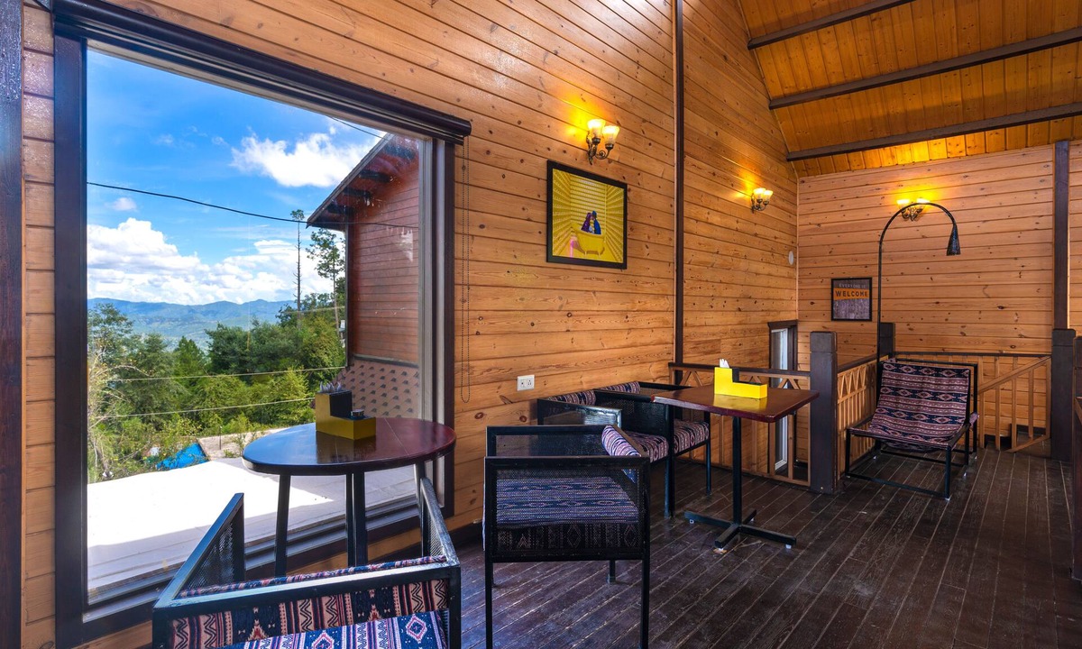 Almora Hostel | The Hosteller Kasar Devi