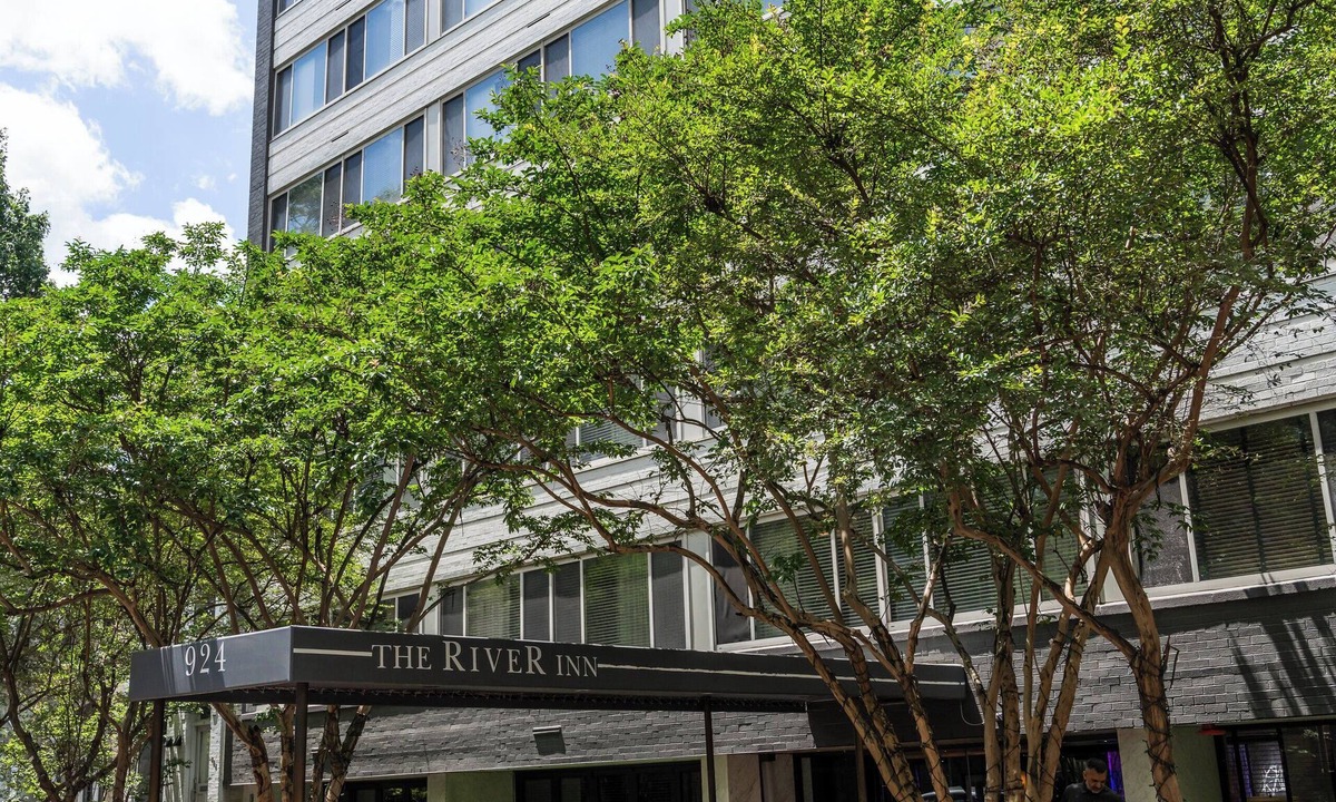 Foggy Bottom Apartment | The River Inn