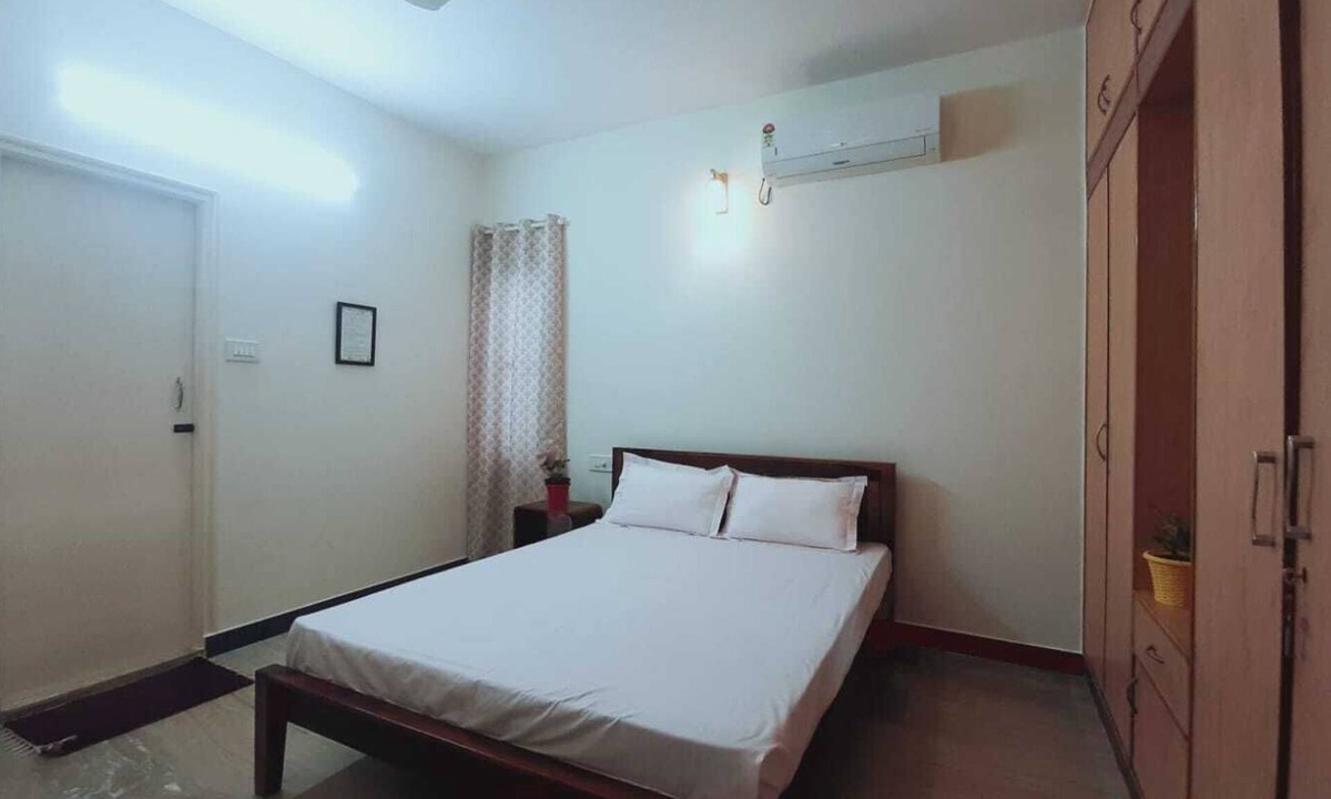 Sathya Sai Layout House | Urban Retreat - Your home away from home