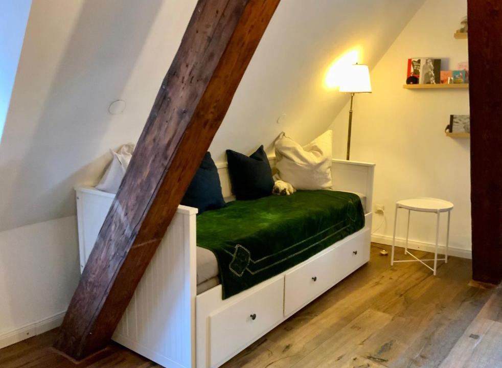 Innenstadt Apartment | Wohnen in der Altstadt Esslingen - SelfCheckIn -