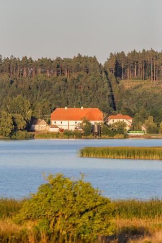 Mystice House | Zájezdní hostinec U Labutě Myštice