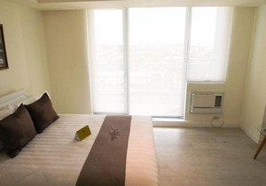 1-Bedroom with City View @ Maui 1421
