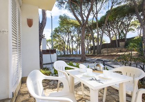 1ANC 04 - Simple apartment very close to the beach of Llafranc