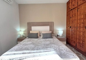 1CEN A3 -Basic Apartment with communal garden and pool, only 800m from the beach of Llafranc