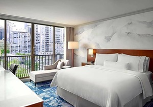 4-Star Hotel ∙ The Westin Bayshore, Vancouver