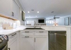 505 Sailmaker Pool Side Villa