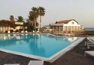Apt14 Porto Antigo 1 with Pool and Beach views