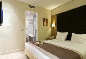 B-aparthotel Grand Place