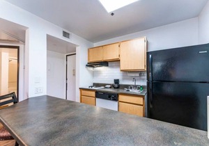 Chandler 1 bd 1 b Unrenovated apartment