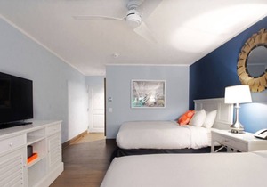 Comfort and Convenience! Pets Allowed, Free Parking, Tennis Courts, Hot Tub
