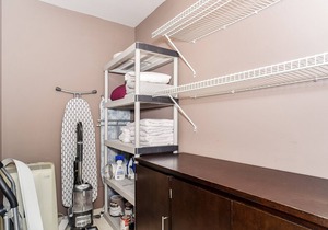 Executive 3 bdrm Condo in a 5 Star Downtown Vancouver Building