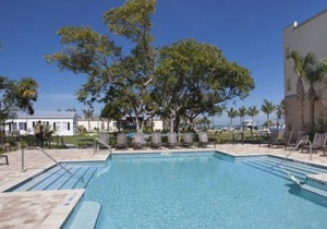 Florida Escape! 4 Perfect Family Vacation Unit! Pools, Wi-Fi