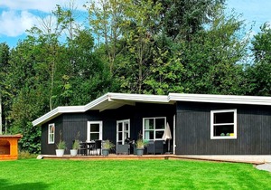 Four-Bedroom Holiday home in Toftlund 6