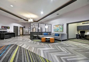 Hampton Inn & Suites Los Angeles Burbank Airport