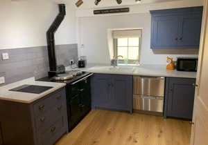 Hannam Cottage, beautiful listed cottage at start of the 3 peaks
